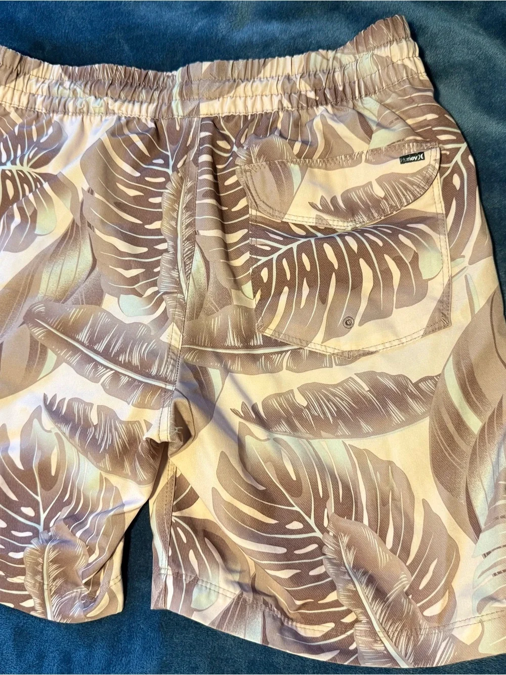 Men’s Small Hurley Pink Monstera Swim Trunks - Great Condition